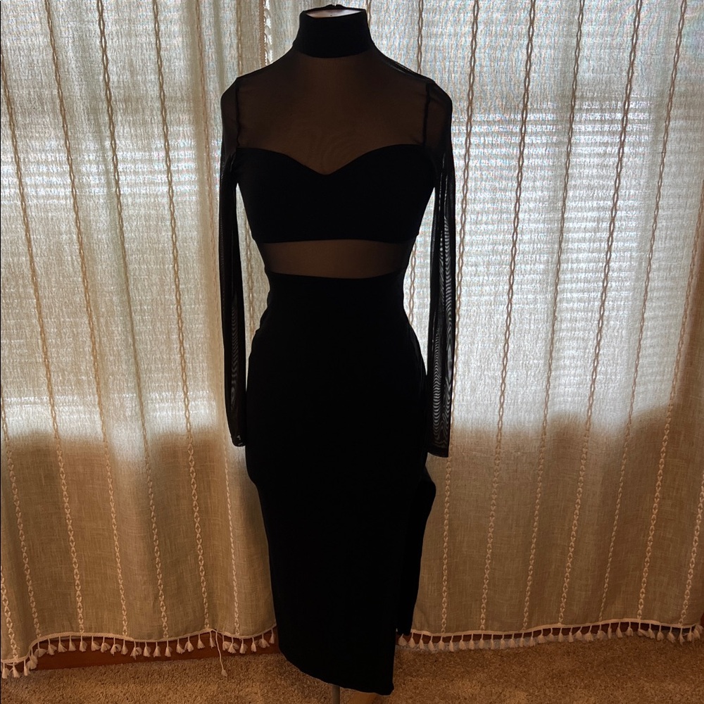 Elegant Black Long Sleeve Dress